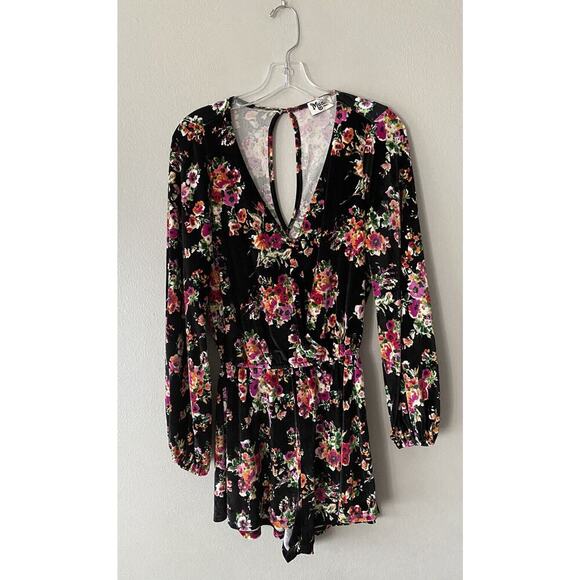 Show Me Your Mumu VELVET Floral Print Romper Festival Kelsey Size Small Boho - Picture 1 of 7